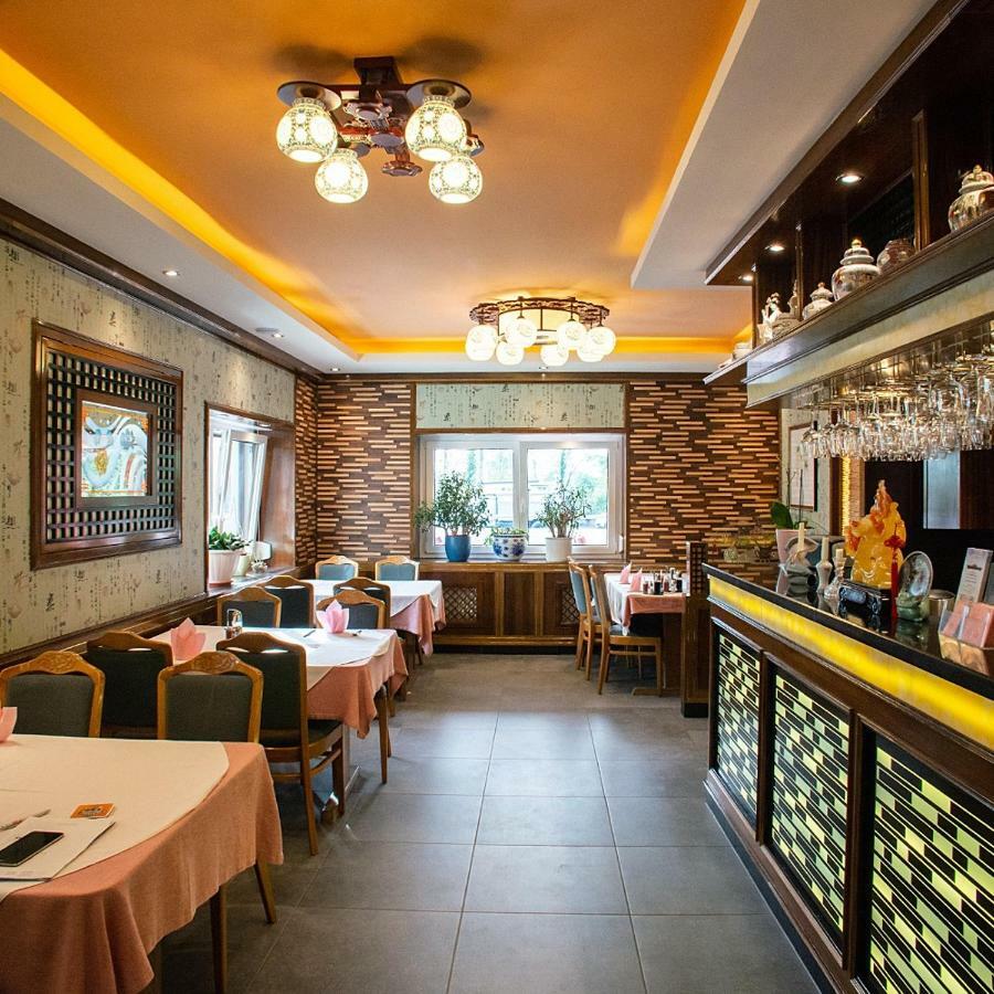 Gaststaette Lin Garden Ξενοδοχείο Untergruppenbach Εξωτερικό φωτογραφία