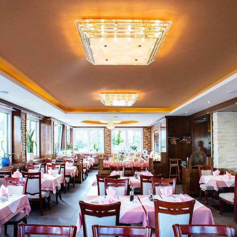 Gaststaette Lin Garden Ξενοδοχείο Untergruppenbach Εξωτερικό φωτογραφία