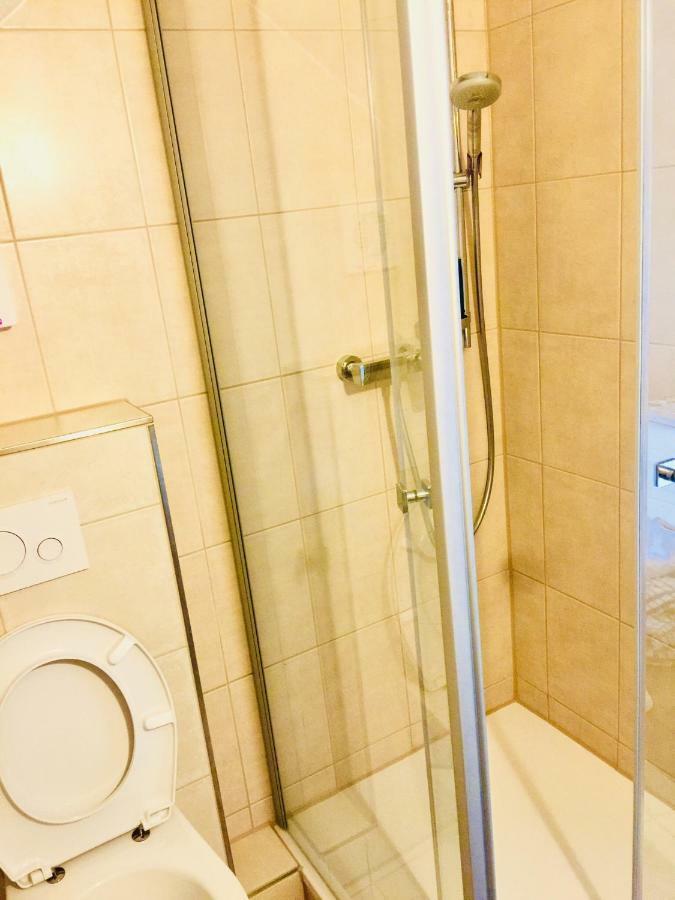 Gaststaette Lin Garden Ξενοδοχείο Untergruppenbach Εξωτερικό φωτογραφία